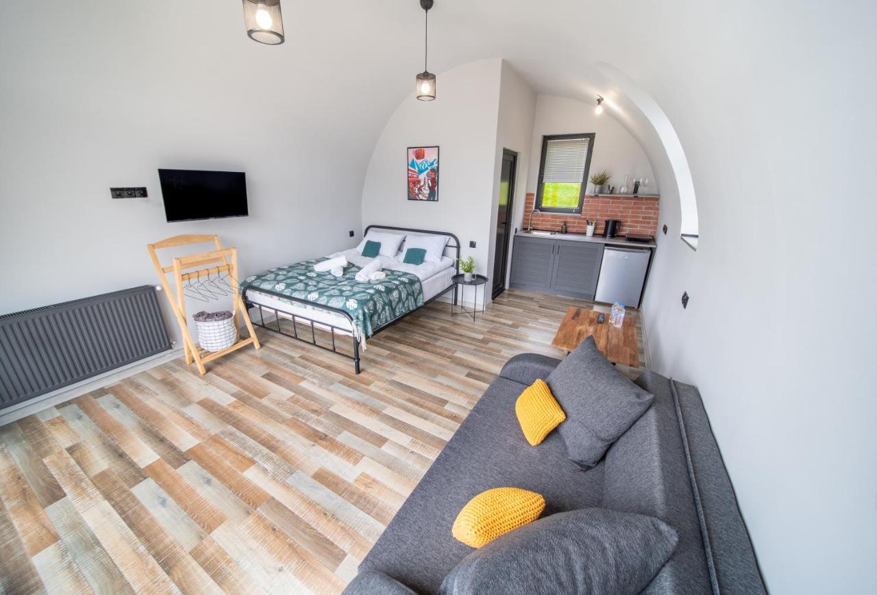 Kazbegi Glamping Hotel ภายนอก รูปภาพ