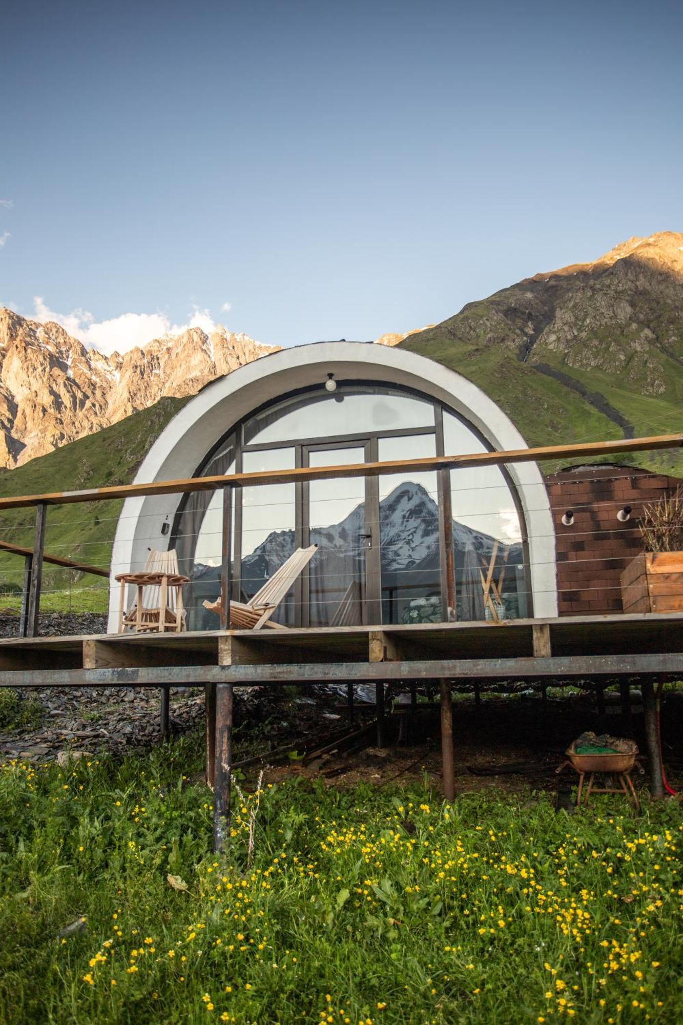 Kazbegi Glamping Hotel ภายนอก รูปภาพ
